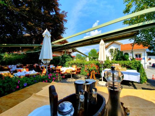 Landgasthof "Wilder Mann" – Lans, IL