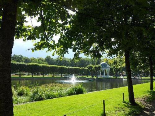 Garden, Villa Kadriorg Hostel in Kadriorg