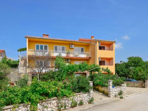  Apartment Marija-3, Unterkunft in Cres