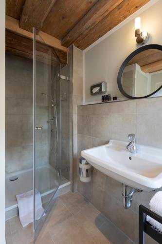 Aston‘s Hotel - image 14