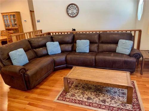 793 Hazel Home - image 5