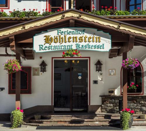 Hotel Höhlenstein - image 14