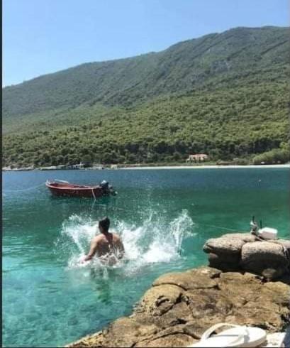 Beautiful villa by the sea gîte à louer Thísvi