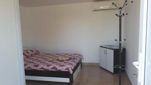 La Olteanu La Olteanu