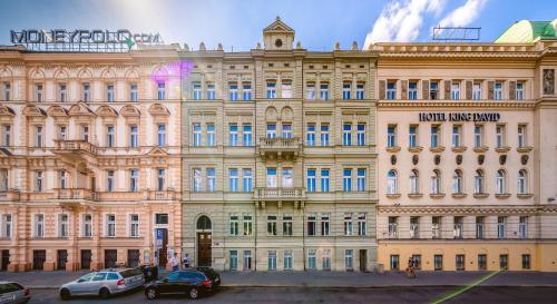 Luxurious Woodrow Wilson apt in Prague centre - image 4