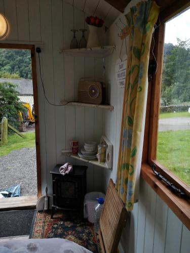 斯泰貝克農莊牧羊犬中心豪華帳篷 (Stybeck Farm Shephards Hut) in 威斯伯恩