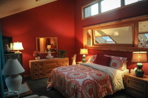 Mink Hollow Lodge in Elka Park, USA