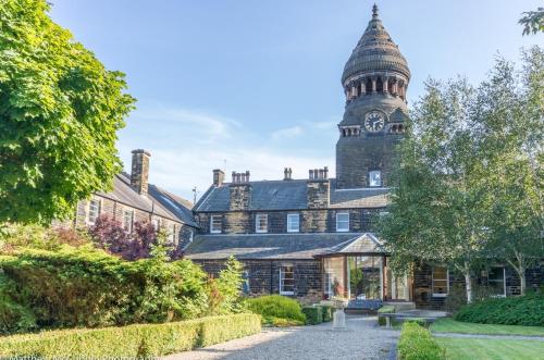 Hinsley Hall, , West Yorkshire