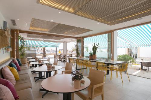 La Goleta Hotel de Mar - Adults Only - image 14