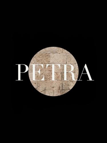Casa Petra