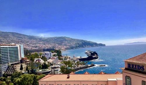  Soberb View Funchal in Funchal