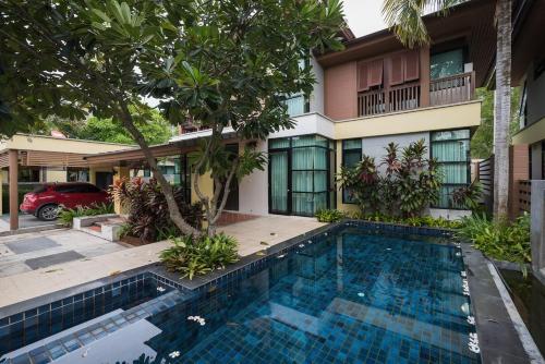 3 Bedroom Private Villa with pool V22 in Pattaya 3 Bedroom Private Villa with pool V22 in Pattaya