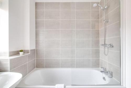 Moda Stays - Mull Croft House - image 2