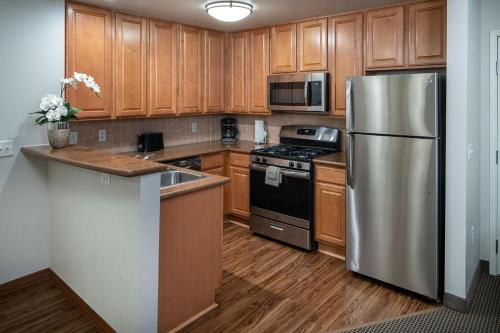 Tahiti All-Suite Resort, Las Vegas (photo 7)