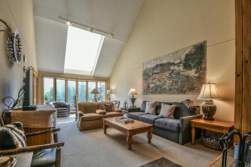 Pines 2058 - image 8