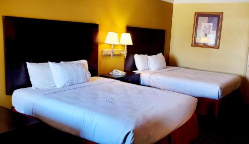 Queen Room with Two Queen Beds