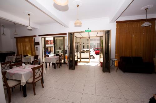 Veroniki Hotel – Kos Town, AZ