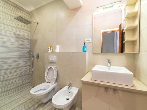 RoyalGarden - image 10