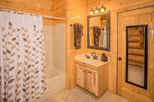 Laurel Creek Hideaway in Gatlinburg, USA