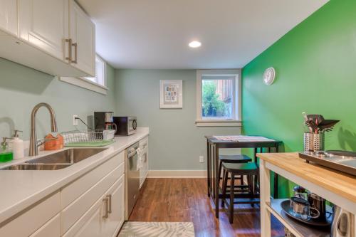 Irvington Casa - image 6