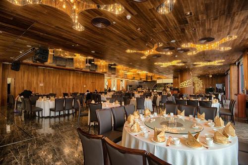 YOHO Hollywood Roosevelt Hotel YOHO Hollywood Roosevelt Hotel