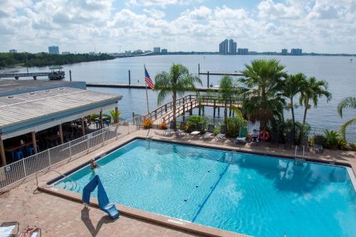 Best Western Fort Myers Waterfront