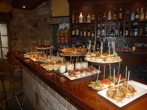 Krogs/atpūtas telpa, Hotel Rural Los Roturos in Maestu