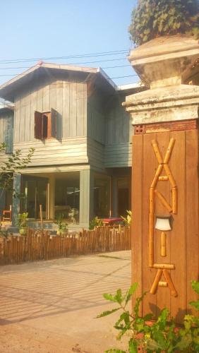 Vanpila in Savannakhet