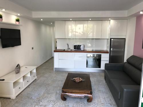 Apartment Mareverde Fañabe - image 12