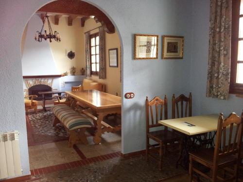 Darījumu centrs, Hotel La Parra in Aliaga