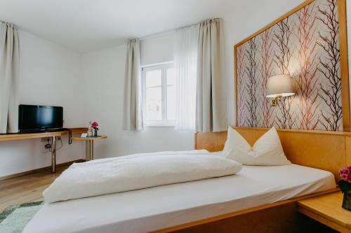 1 twin bed