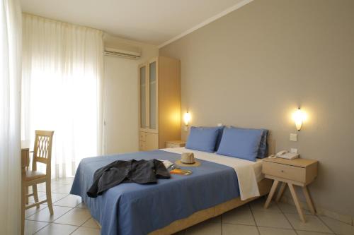 Stratos Hotel in Afytos
