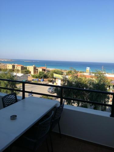 Nikos Apartments 5