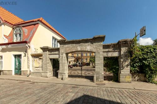 Perfect stay in Old Town with Parking, Tallinn