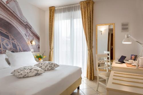 Sovrana Hotel & SPA