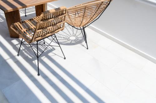 Fos DownTown Suites - image 13