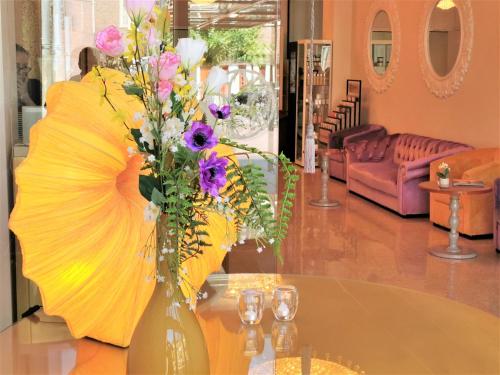 Chasse Hotel - image 5