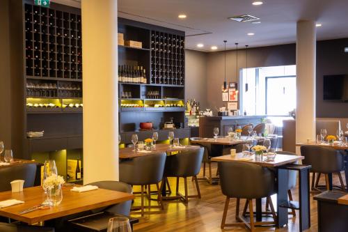 Hotel Ponta Delgada - image 10