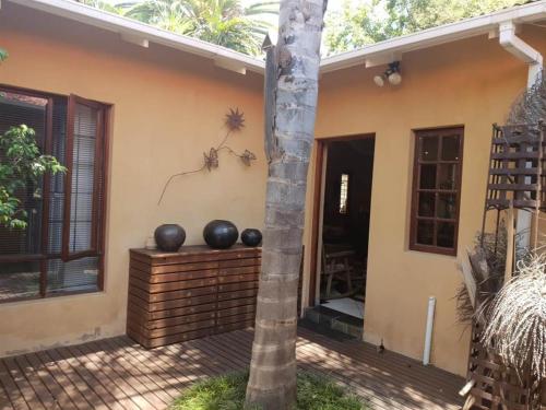 The Lemon Tree Self- Catering The Lemon Tree Self- Catering