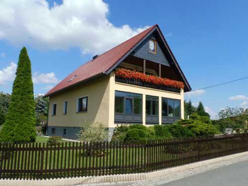 Ferienwohnung Lehnert - Apartment - Radeberg