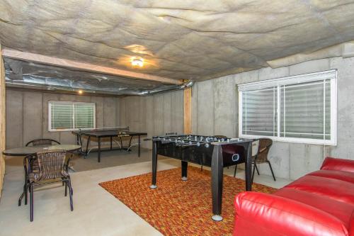 Cottonwood Village Retreat - 6 Homes Together *Perfect for Reunions & Groups! - image 3