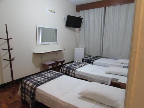 Economy Quadruple Room room in Pax Hotel  próximo da 25 de Março Brás Bom Retiro e República