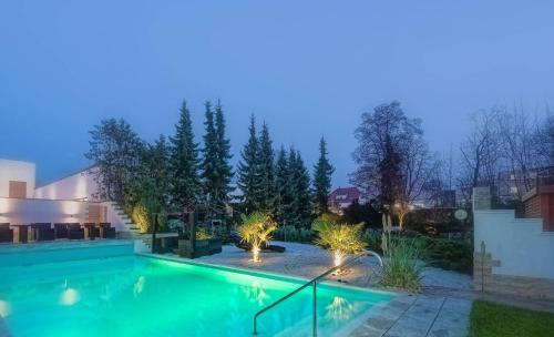 HOLI DAY SPA Appartement 1 2.3km von Bergstraße entfernt