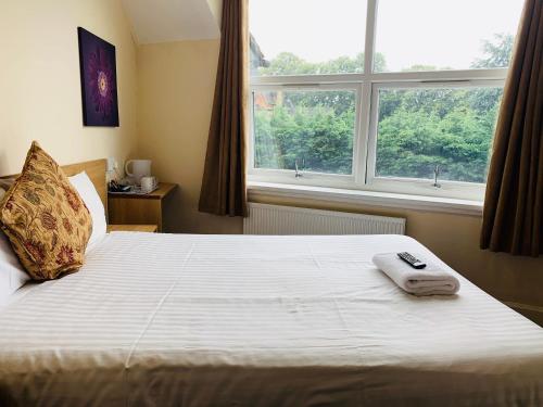 Albert Guest House in Kingston upon Thames