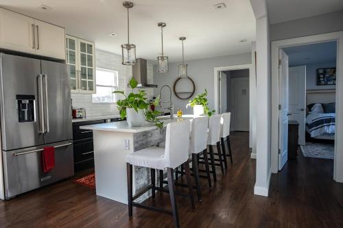 Modern Luxury Family Getaway Near Beach Casinos in 威尼斯公園