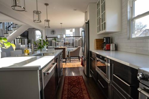 Modern Luxury Family Getaway Near Beach Casinos in 威尼斯公園