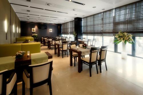 Restaurant, Hotton Hotel in Gdynia