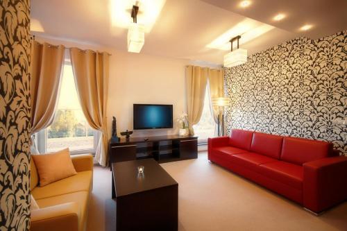 Hotton Hotel - image 14