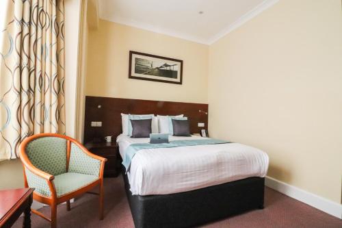 Marsham Court Hotel - image 4