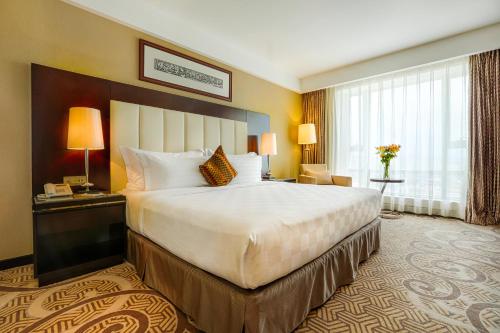 1 queen bed